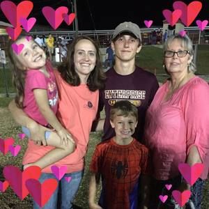 Meet your Posher, Sandra